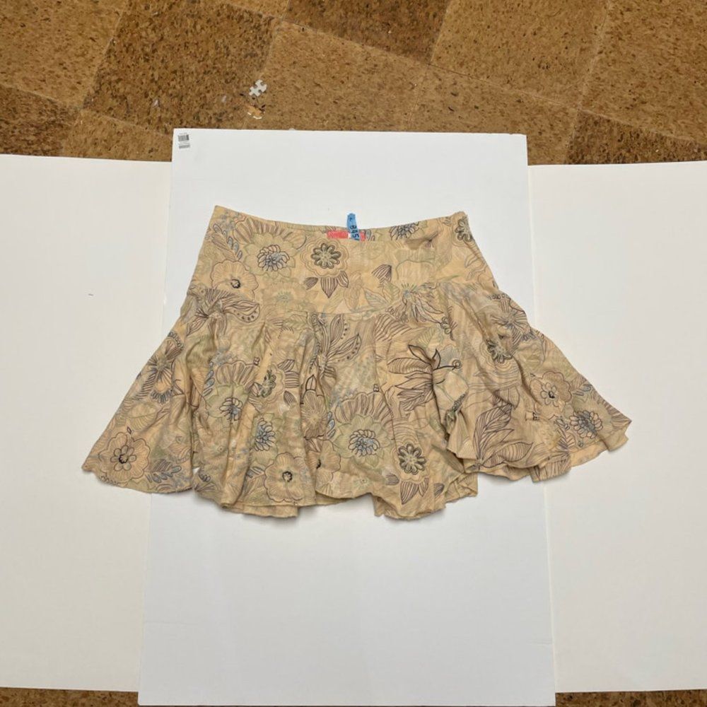 Lux floral skirt size 1